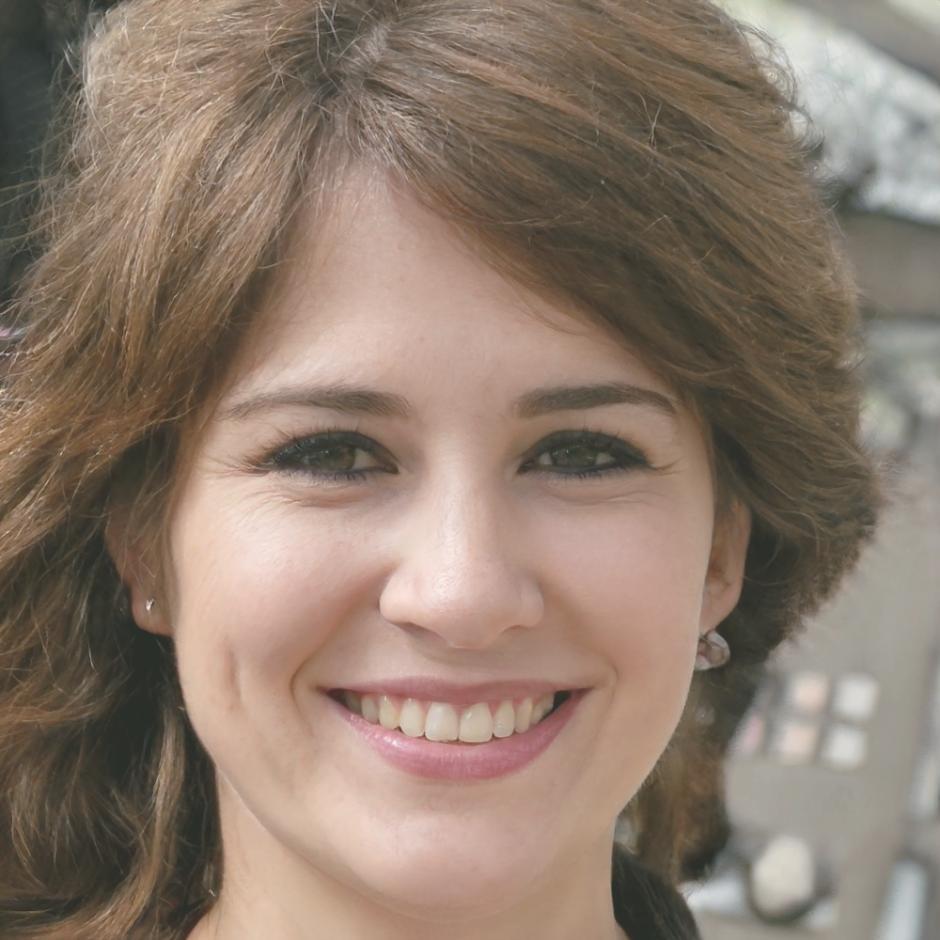 Sarah Müller, Expertin für persönliche Finanzen